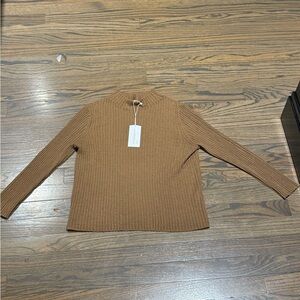 Vince Ribbed Camel Long Sleeve Lightweight cashmere Blend Sweater